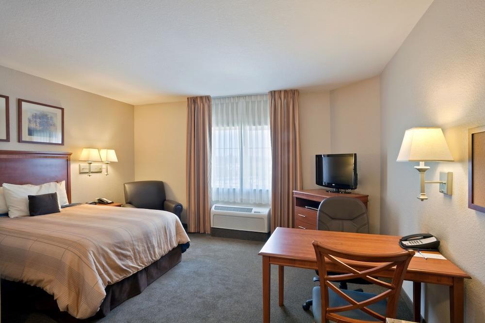 Candlewood Suites Portland Airport By Ihg Экстерьер фото