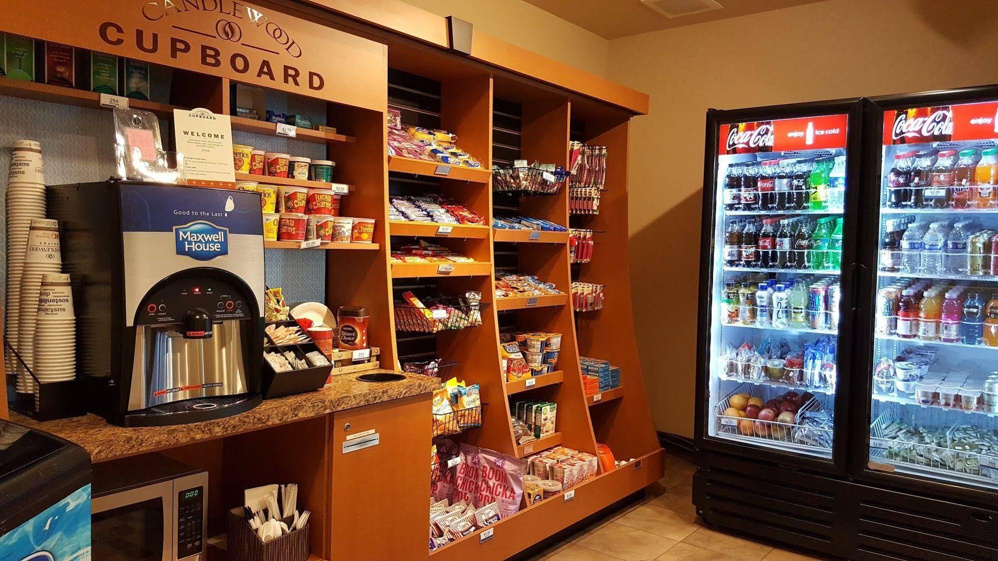 Candlewood Suites Portland Airport By Ihg Экстерьер фото