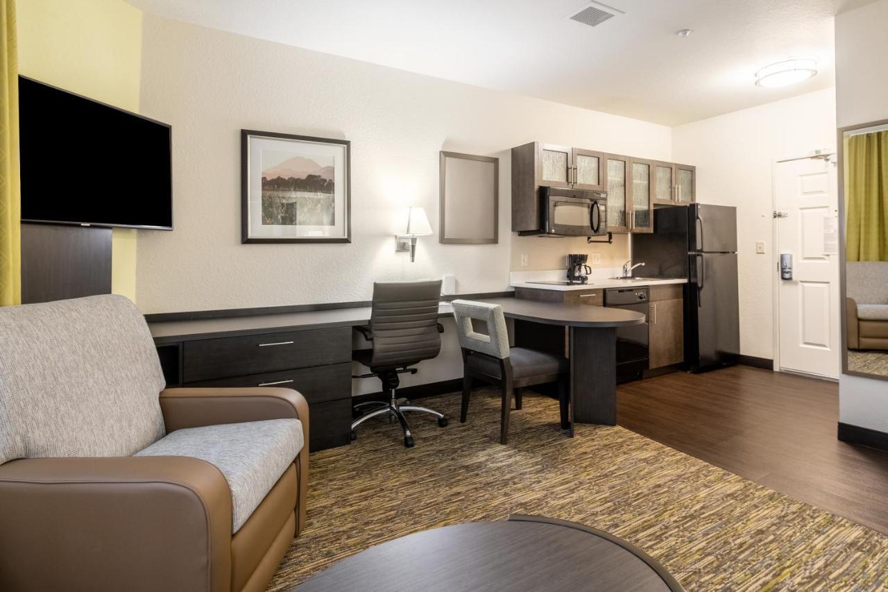 Candlewood Suites Portland Airport By Ihg Экстерьер фото