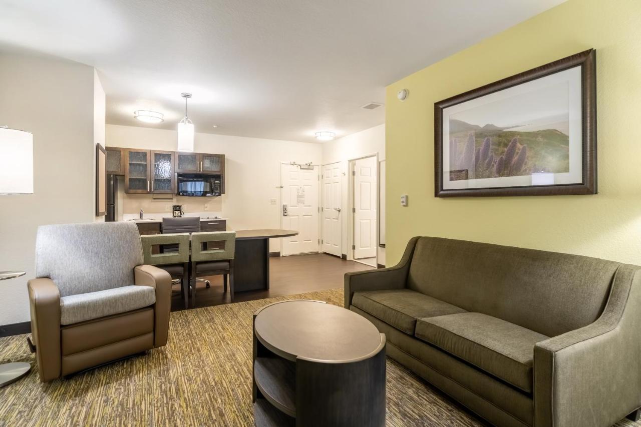 Candlewood Suites Portland Airport By Ihg Экстерьер фото